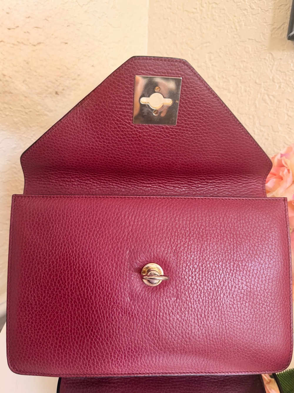 Celine Wine Red Pebbled Leather Envelope Clutch Purse Gold Hardware - Picture 15 of 17